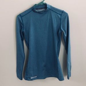 Under Armour fitted top